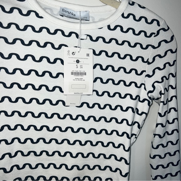 Long Sleeve Top - Picture 4 of 5